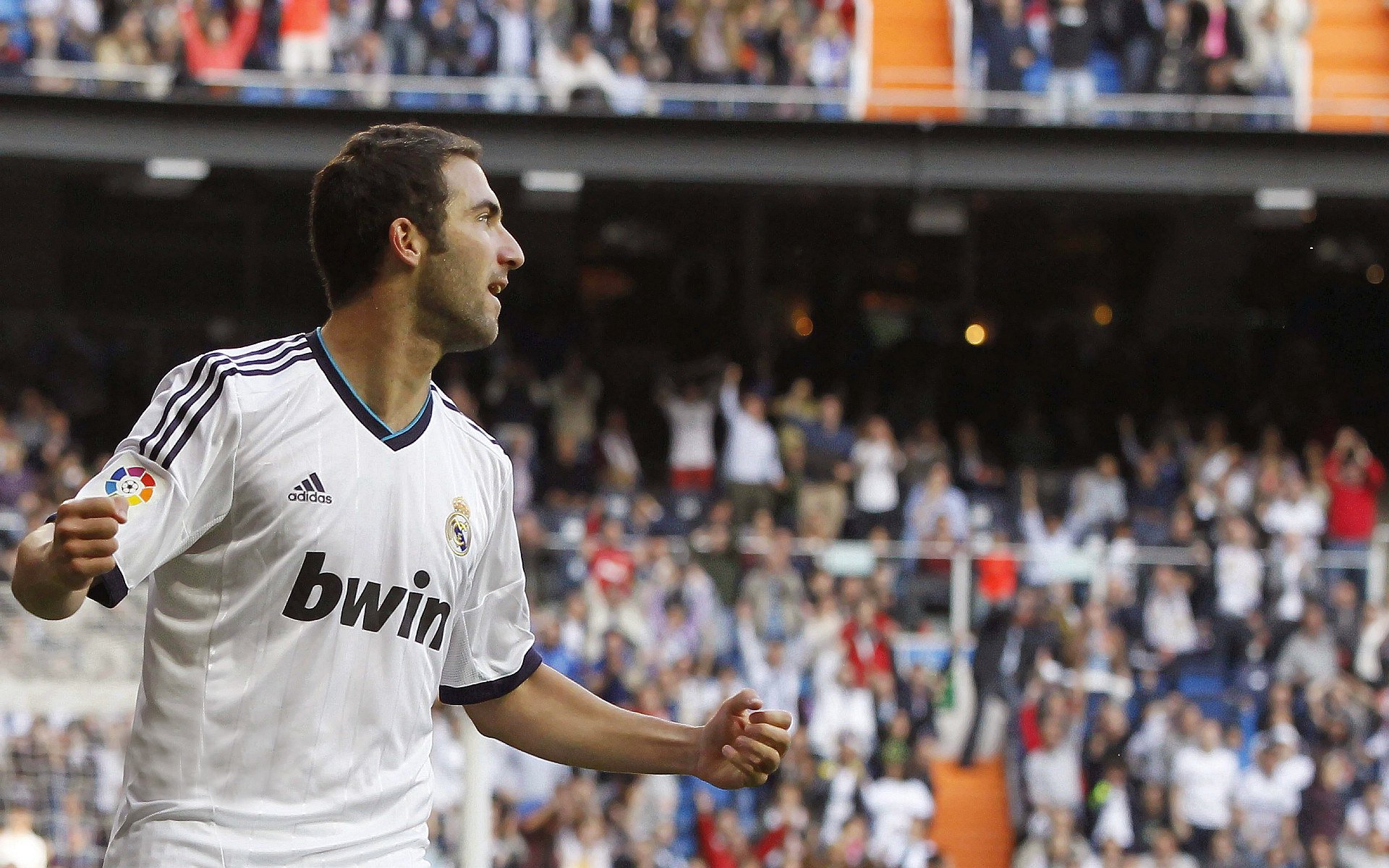 控球战术是否因高频率传球影响射门效率,控球率高就会赢吗